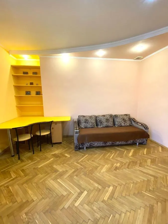 Квартира Біля Залізничного Вокзалу Вулиця Залізнична 10 До 5 Гостей Lviv Ukraine
