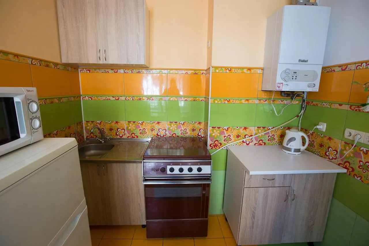 Apartment Квартира Біля Залізничного Вокзалу Вулиця Залізнична 10 До 5 Гостей Lviv Ukraine